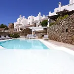 Seablue Villa *